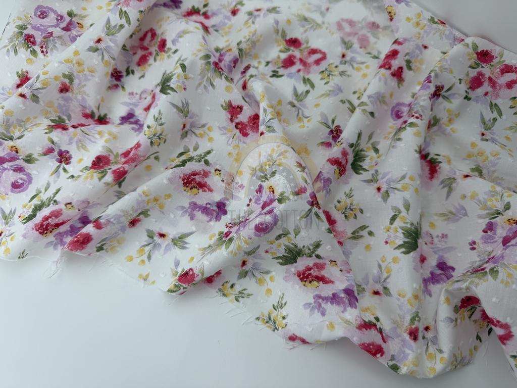 Батист в  мушку - Квіти букети акварельні кольорові на молочному BM 0358