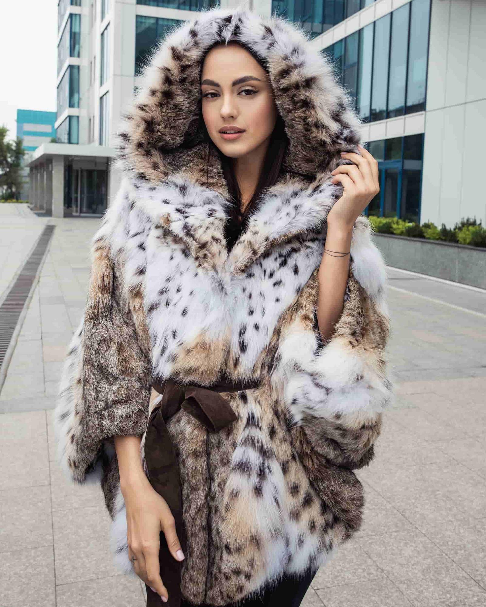 Шуба из рыси короткая. Шуба Luxor furs норковая. Канадская Рысь шуба.