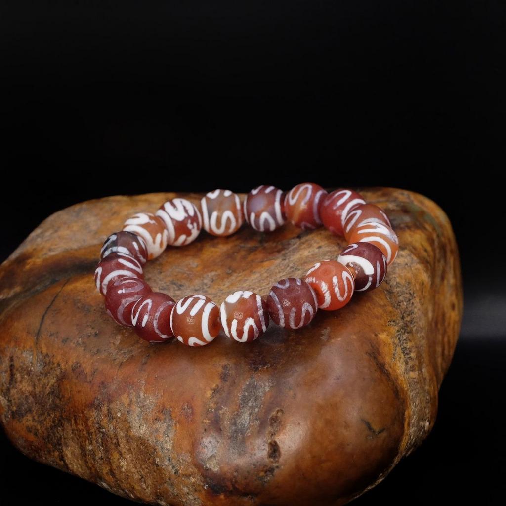 ShamanBazar — коллекция бусин дзи