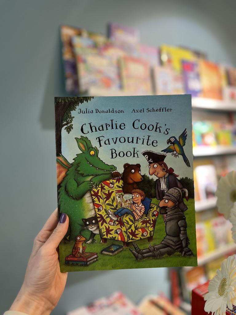 Charlie Cook's Favourite Book by Julia Donaldson, Axel Scheffler