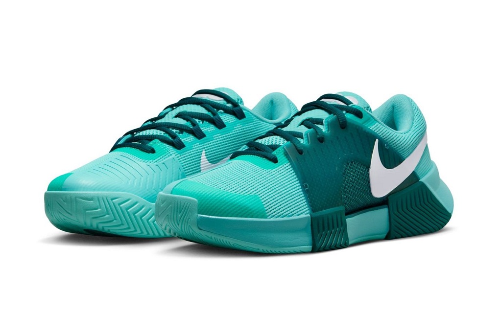 Теннисные кроссовки женские Nike Air Zoom GP Challenge 1 OSAKA HC