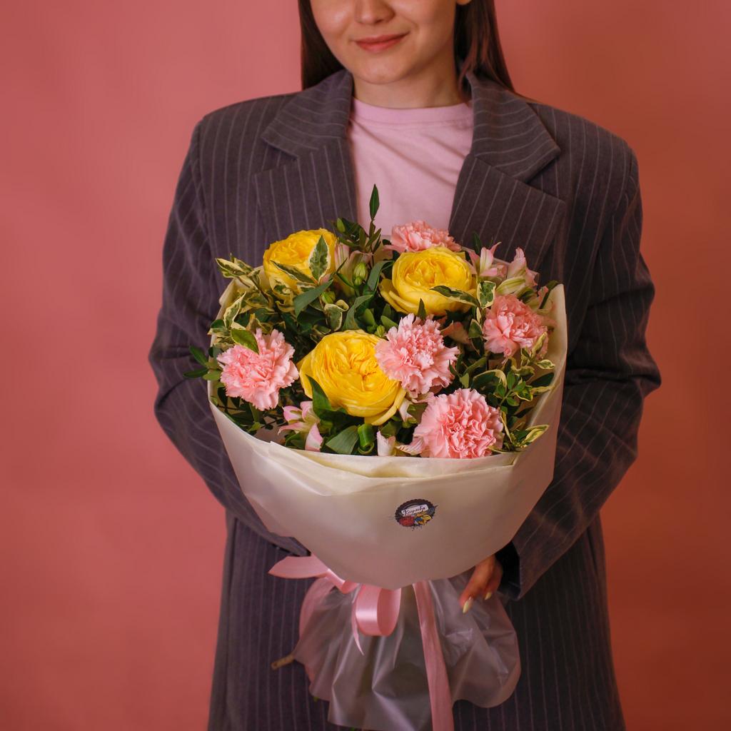Купить цветы, букет в Липецке. Клумба