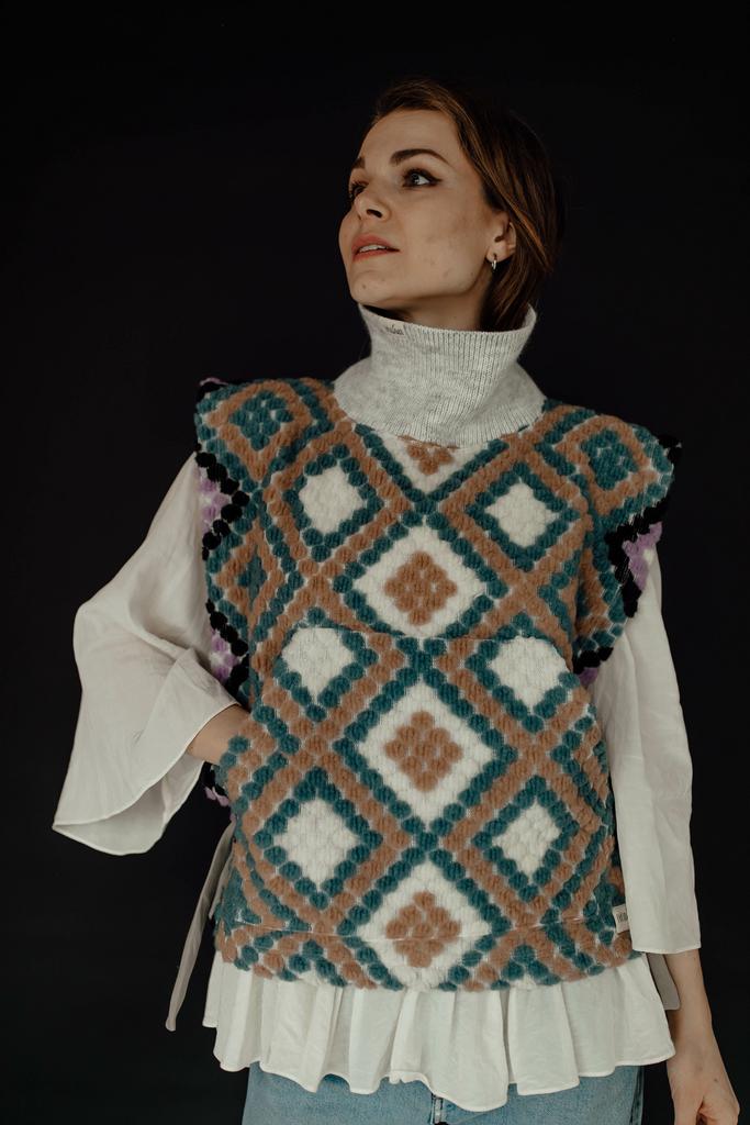 Жилет на завязках с воротником - Марокко