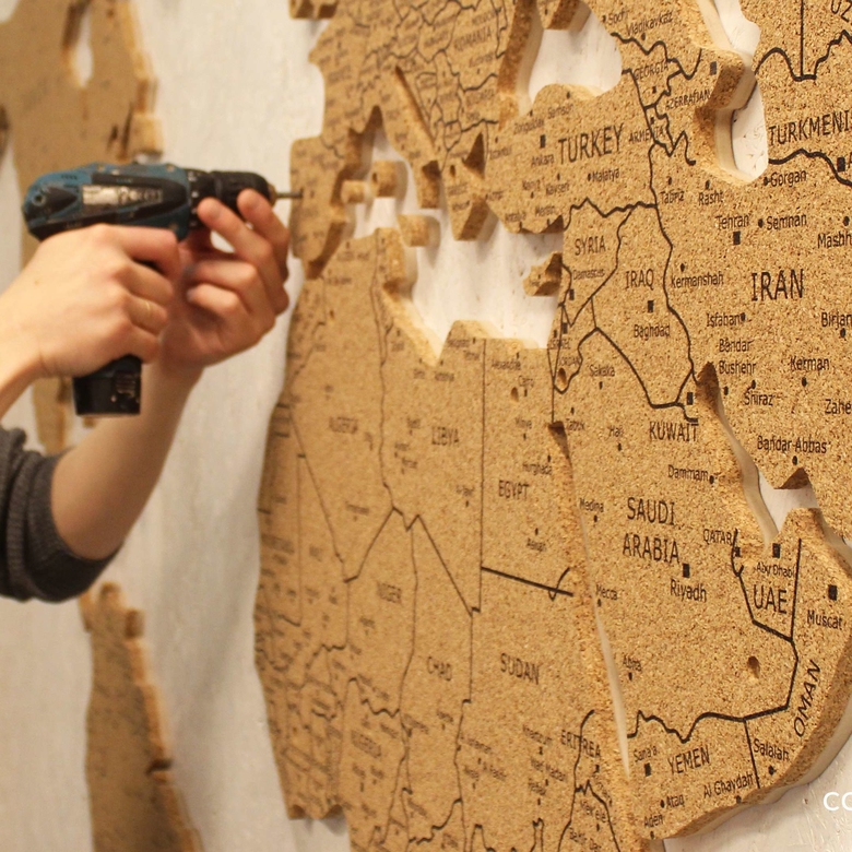 Карта россии с городами из дерева на стену с подсветкой