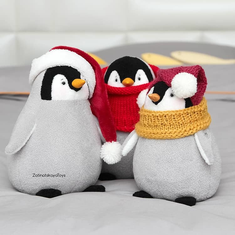 Новогодний подарок елочная игрушка своими руками Пингвин