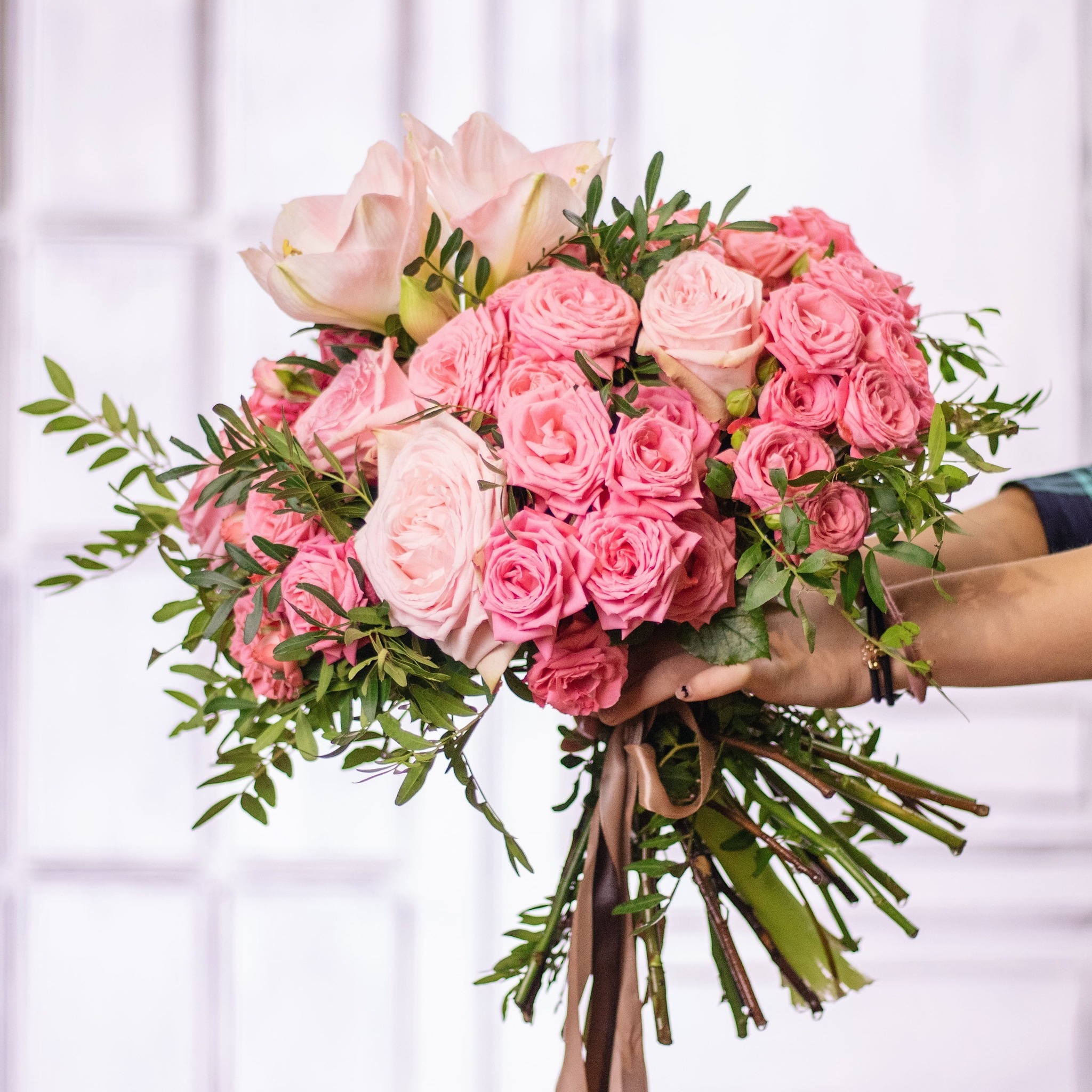 Букет пионовидных роз «Грета»