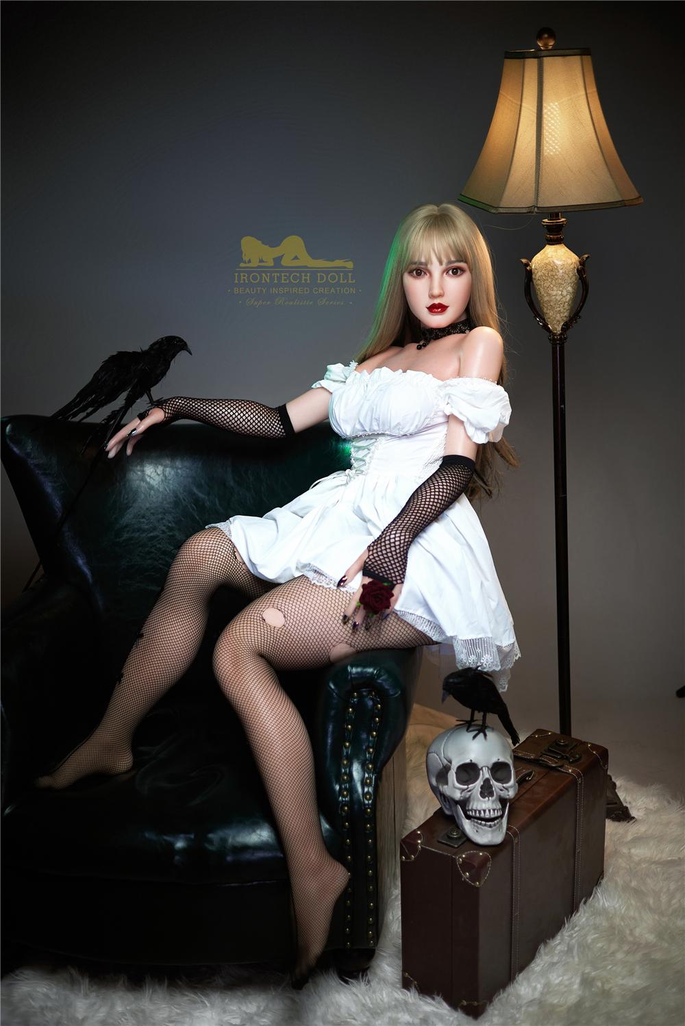 Реалистичная силиконовая / ТПЕ секс кукла  irontech doll 153 см - Cherry