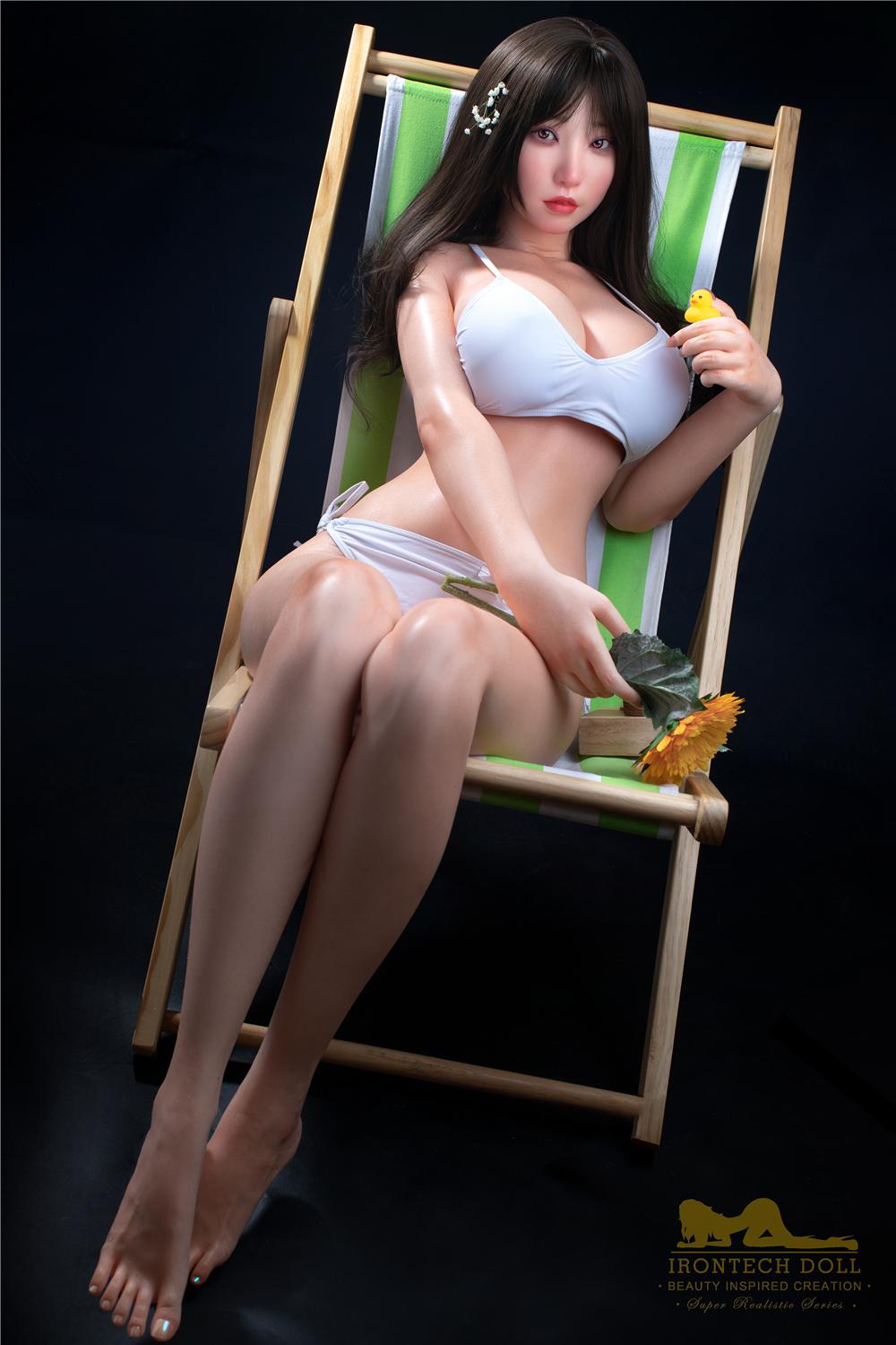 Реалистичная силиконовая / ТПЕ секс кукла  irontech doll 165 см - Suki