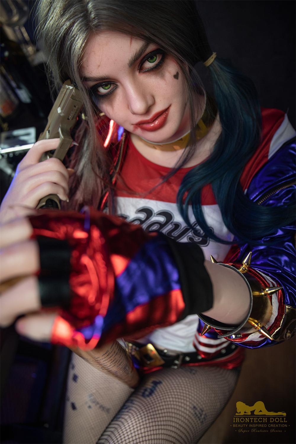 Реалистичная силиконовая/ТПЕ секс кукла irontech doll 166 см - Harley Quinn