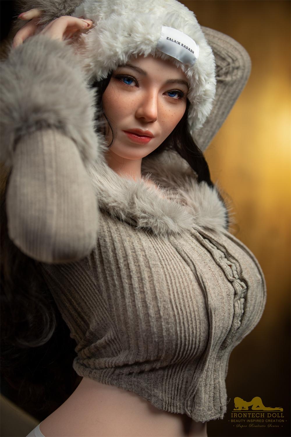 Реалистичная силиконовая/ТПЕ секс кукла irontech doll 165 см - Maria