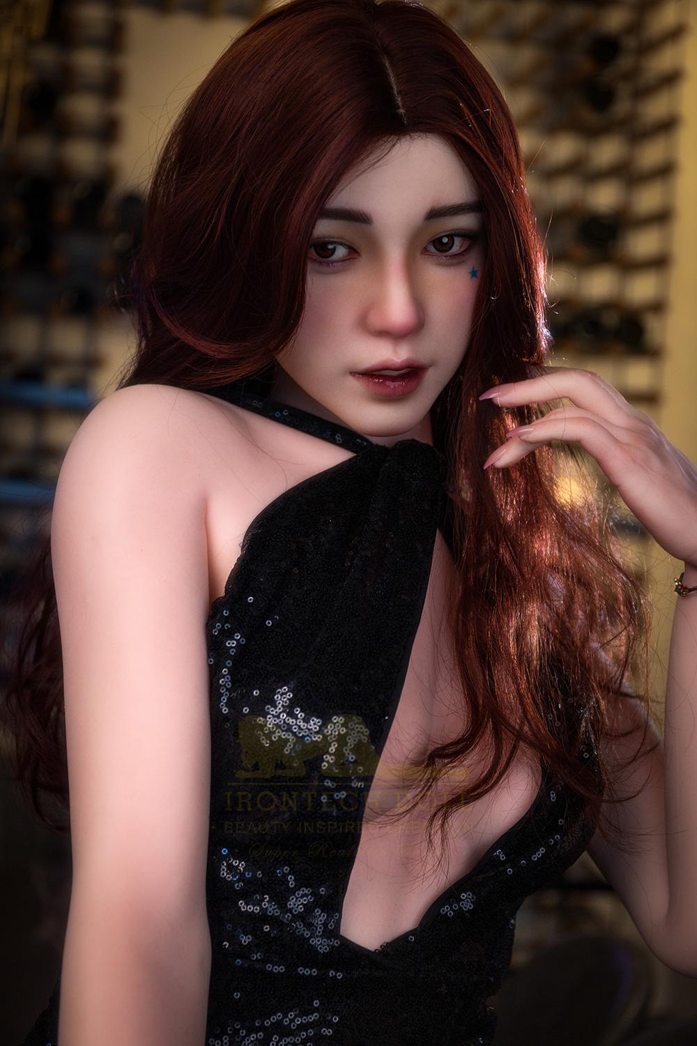 Реалистичная силиконовая / ТПЕ секс кукла  irontech doll 163 см - Lexi