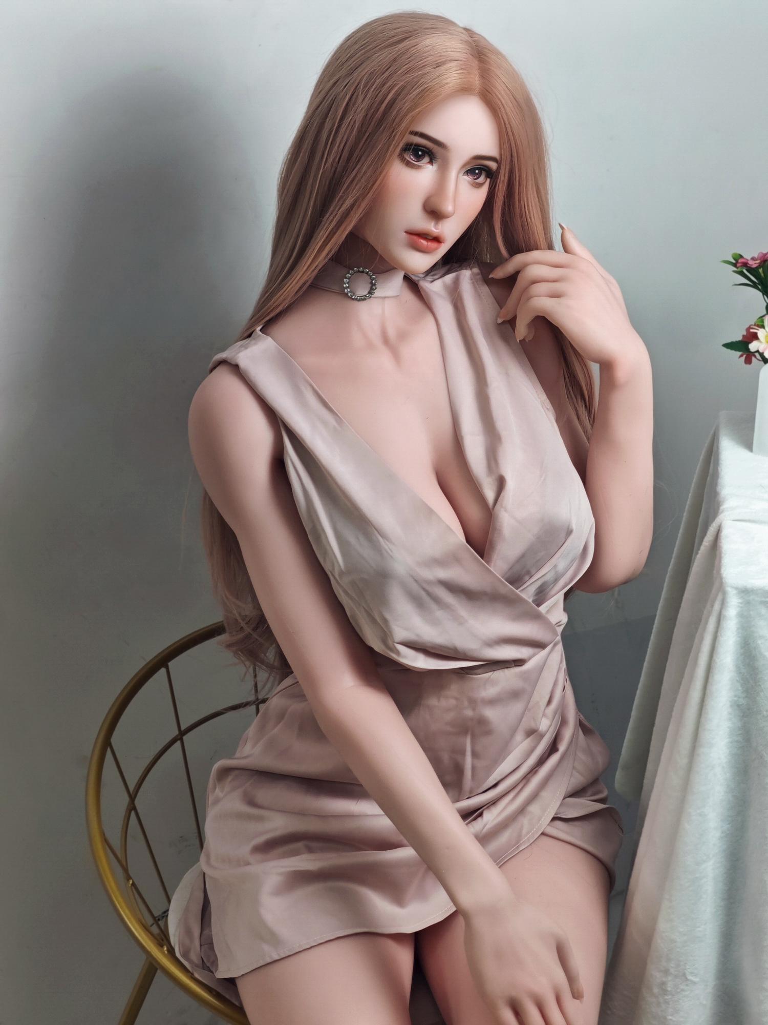 Реалистичная силиконовая / ТПЕ секс кукла  ElsaBabe 165 см - Ikeda Anna