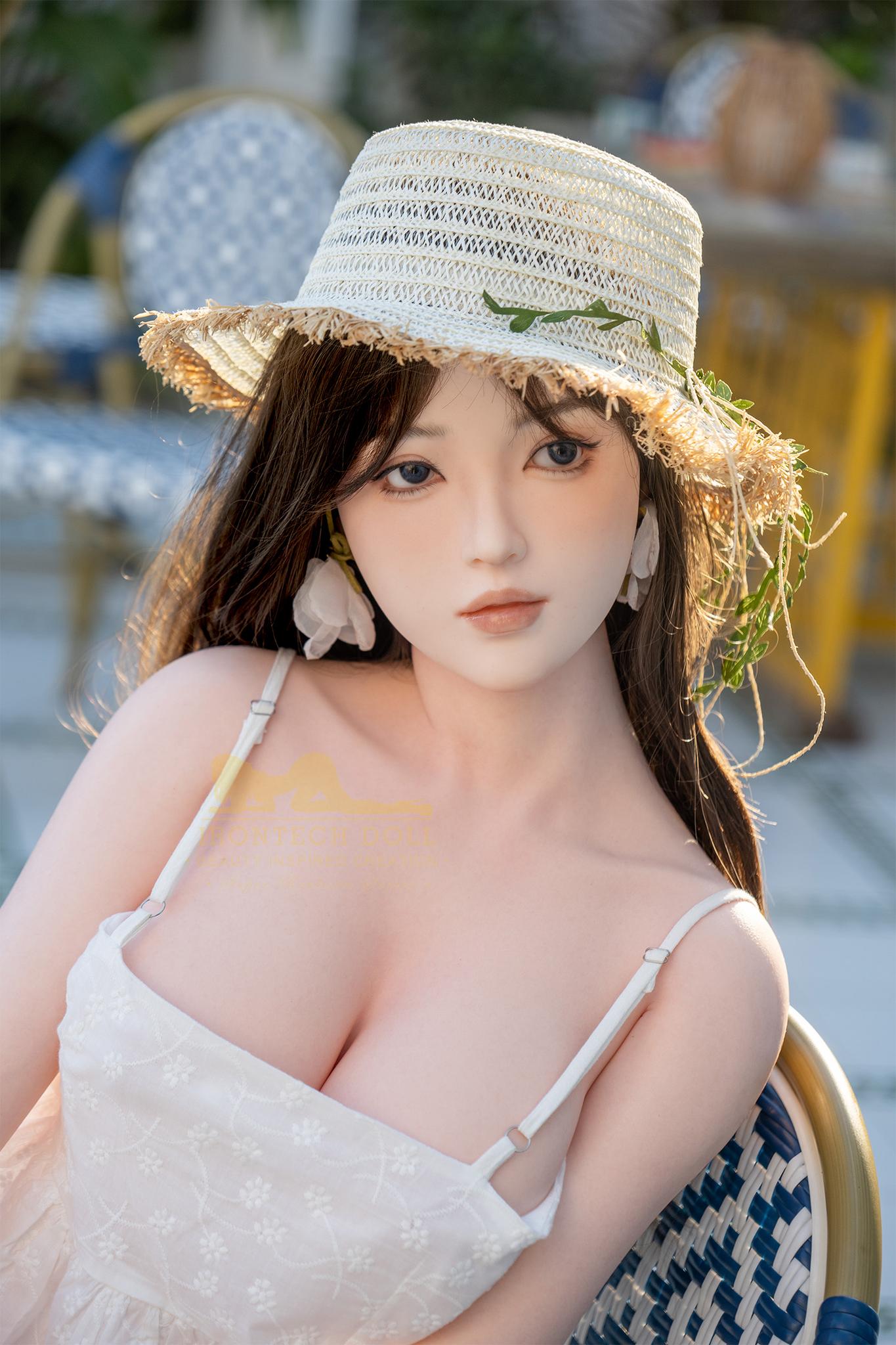 Реалистичная силиконовая / ТПЕ секс кукла  irontech doll 166 см - lingnai