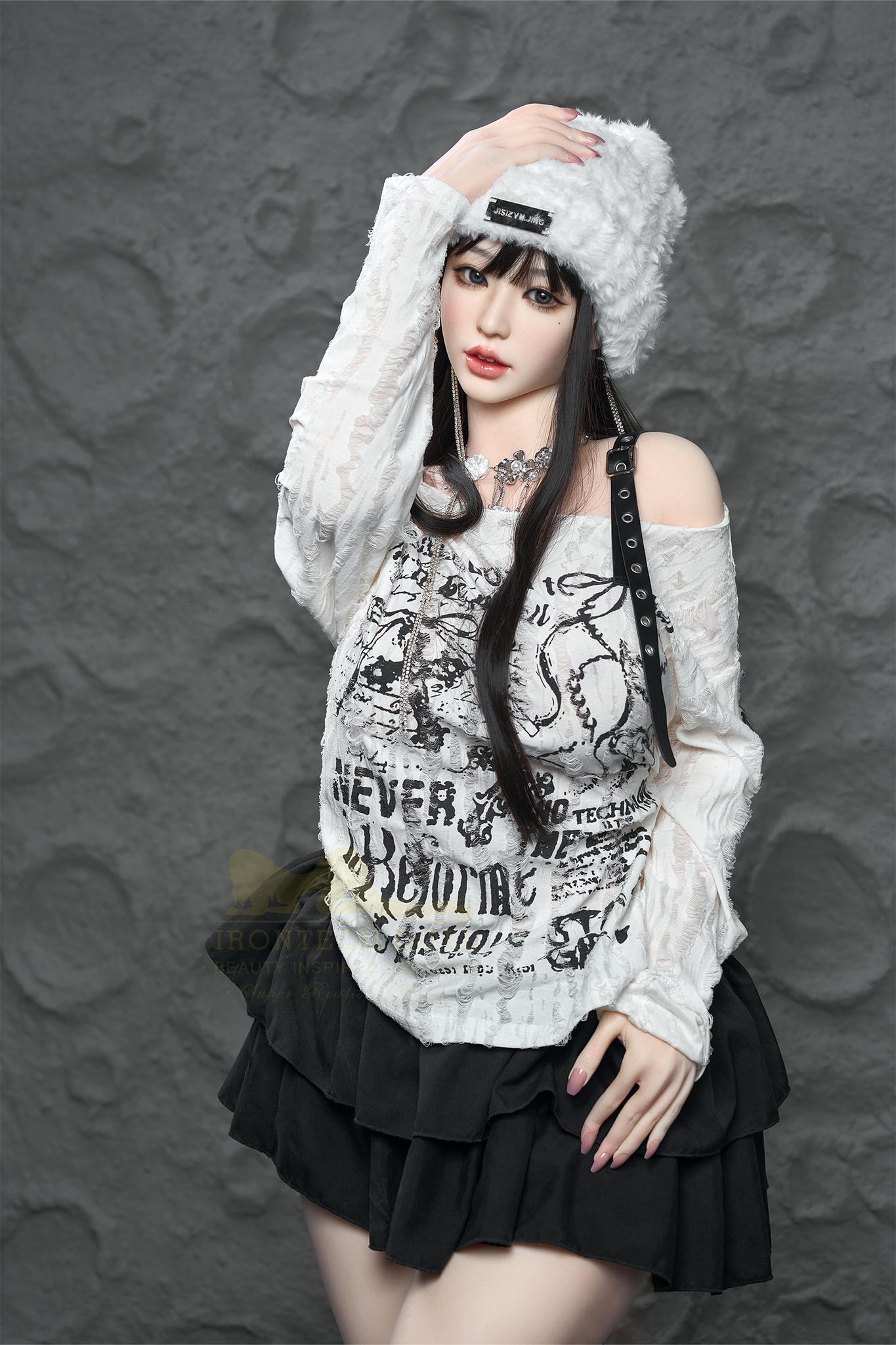 Реалистичная силиконовая / ТПЕ секс кукла  irontech doll 165 см - Yuna