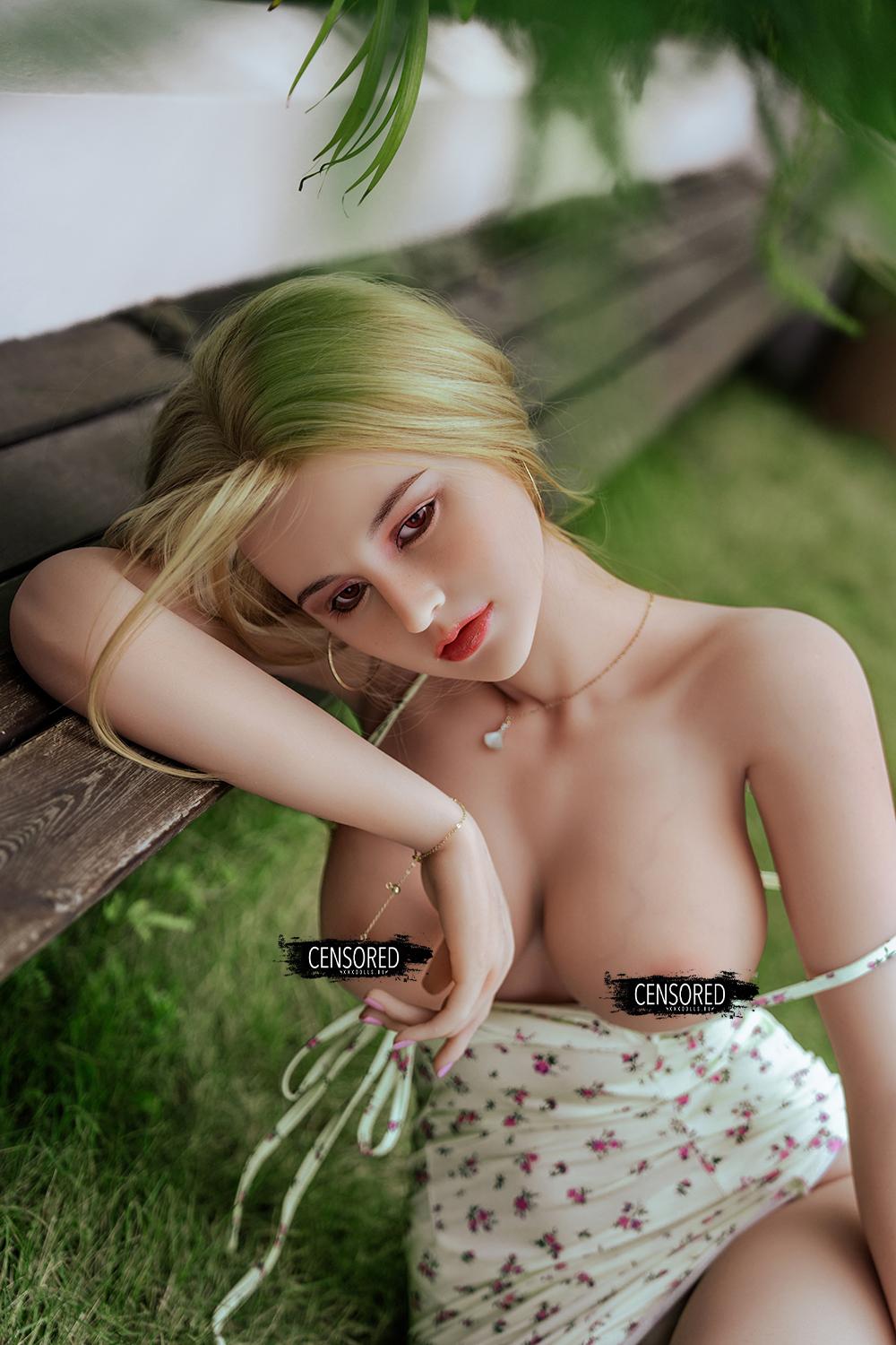 Реалистичная силиконовая секс кукла HR Dolls 165 см - Jasmine