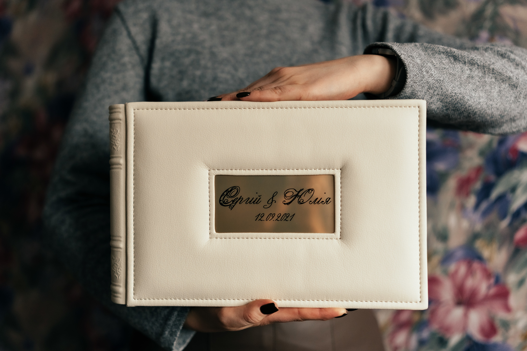 Фотокнига "Еліт"   30х20 (20розворотів)