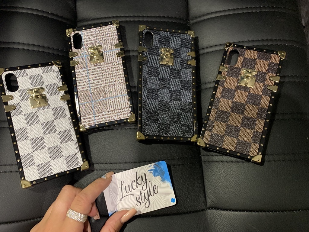 Чехол Iphone LV 5503