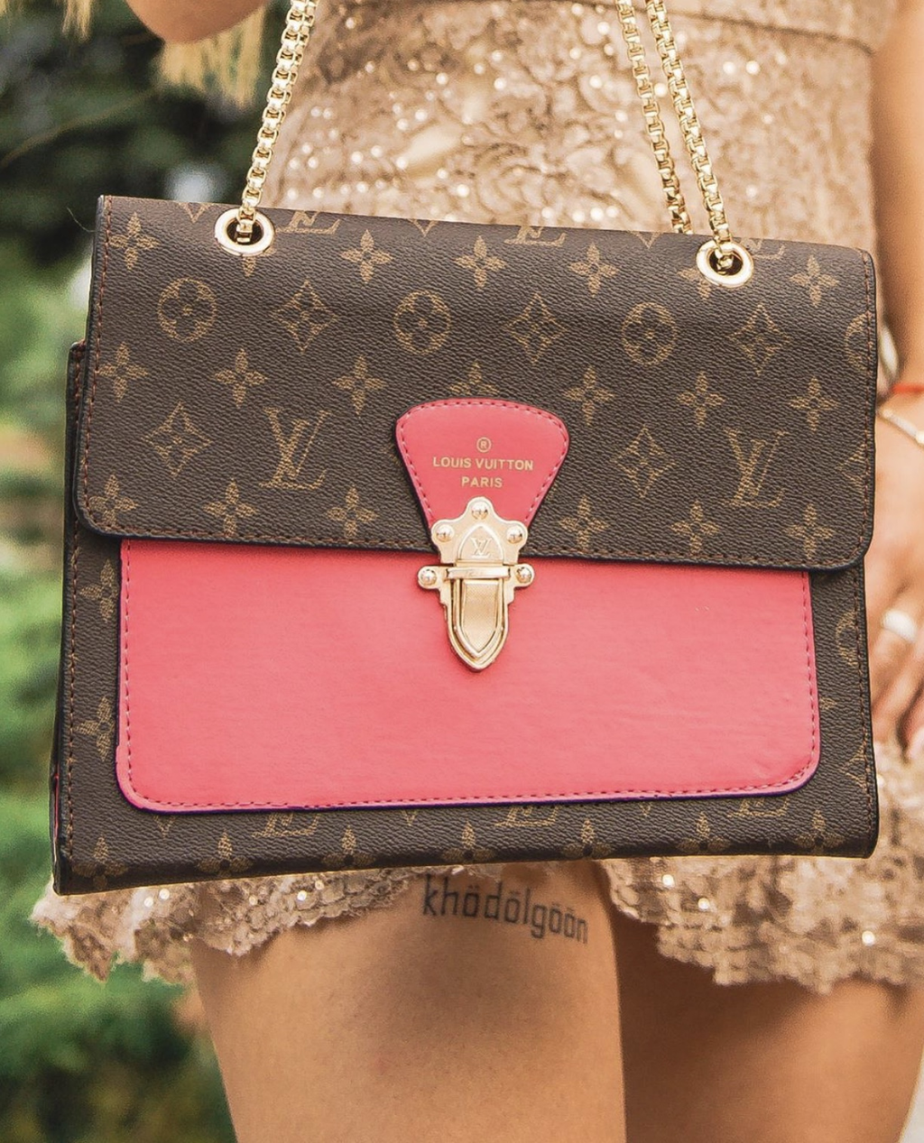 LV VICTOIRE дефект 2102