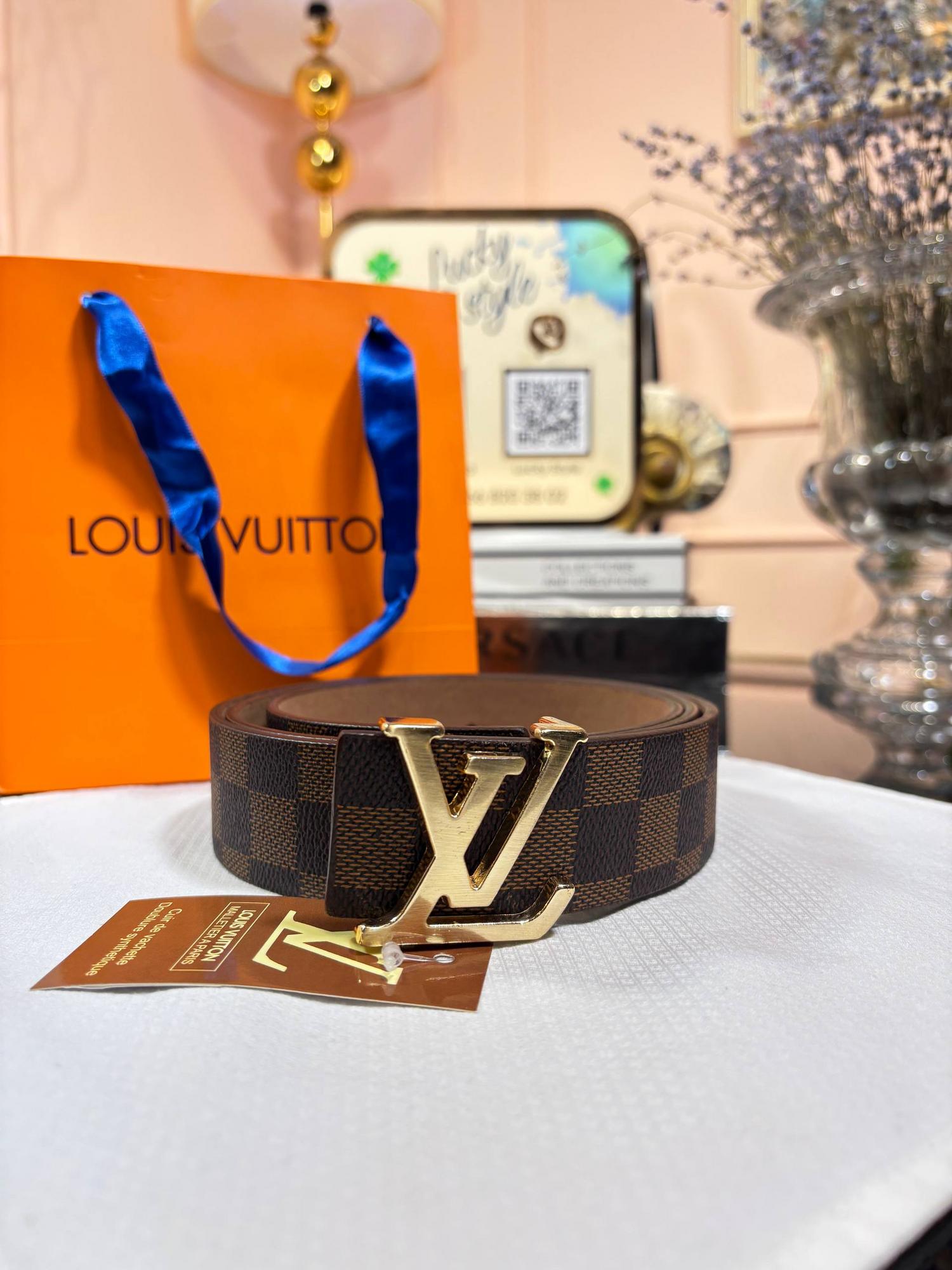 Ремень LV коричневая шашка золотая пряжка 0498