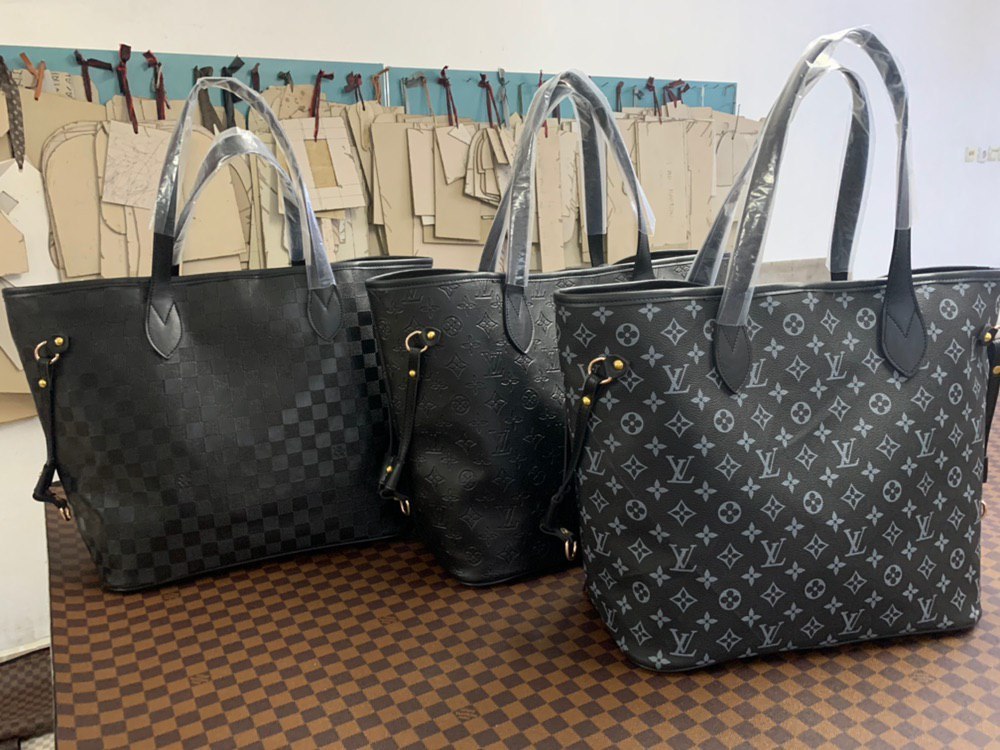 Louis vuitton neverfull black and grey on sale