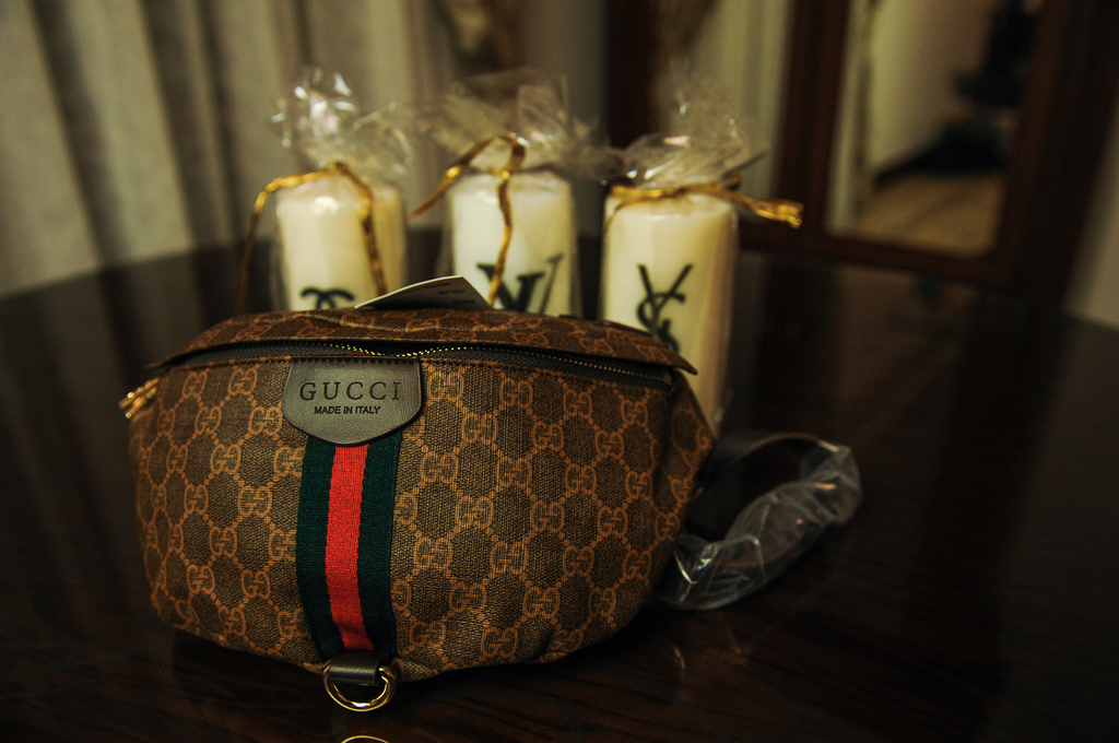 Коричневая сумка на пояс Гуччи