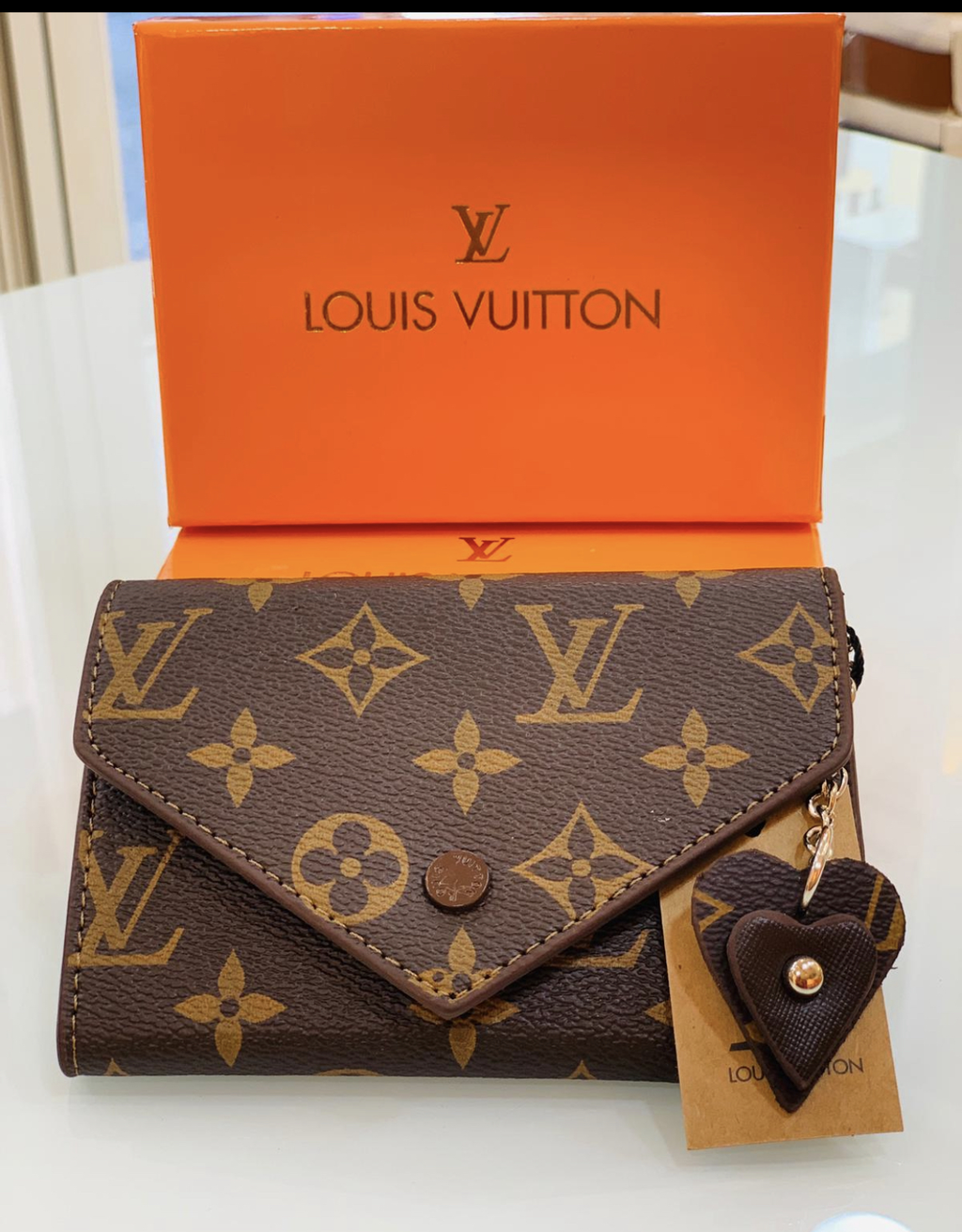 Кошелек Zoe с коричневой вставкой 51244