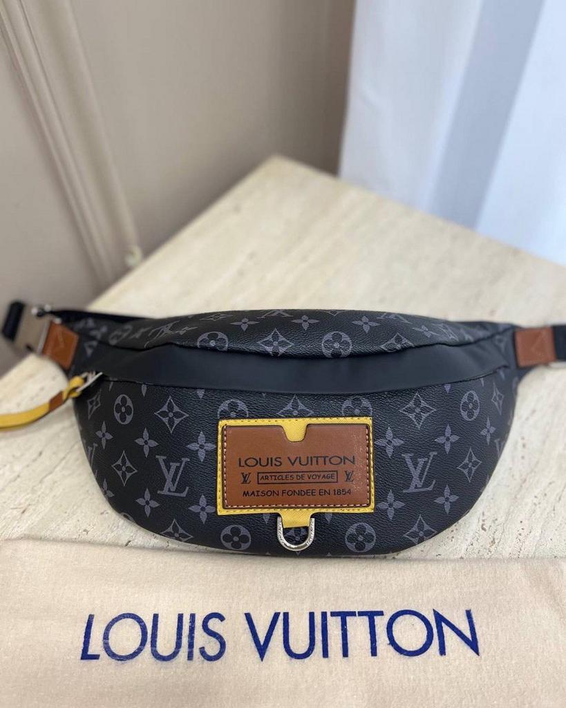 Lv сумка поясная new season monogram 24412421