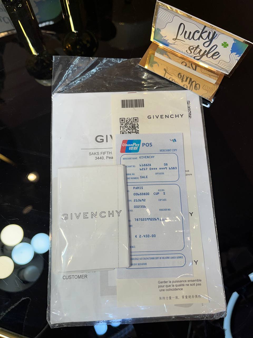 Документы Givenchy 4214221