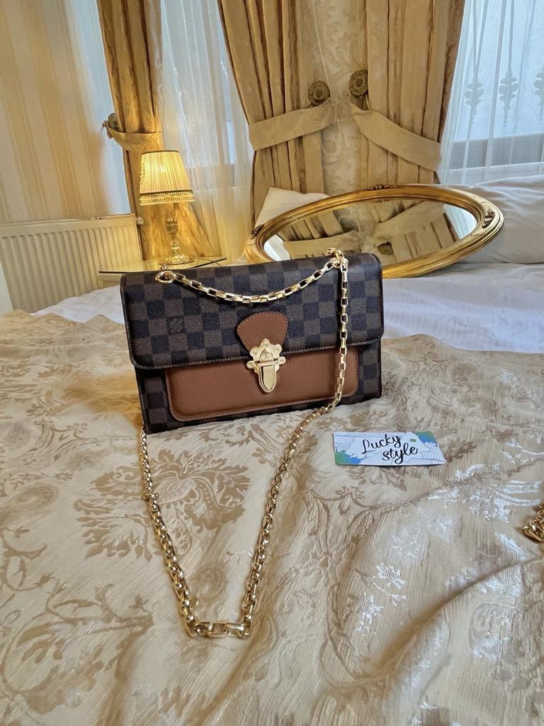 Сумка женская Louis Vuitton Victoria коричневая шашка коричневая  вставка 532532352