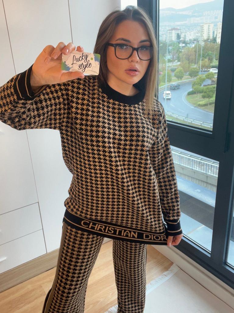 Костюм тёмный Dior женский 9991