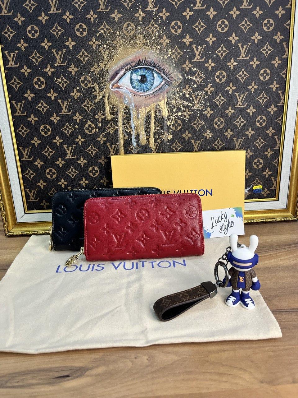 Rabbit bag charm Louis Vuitton Blue in Rabbit - 25505057