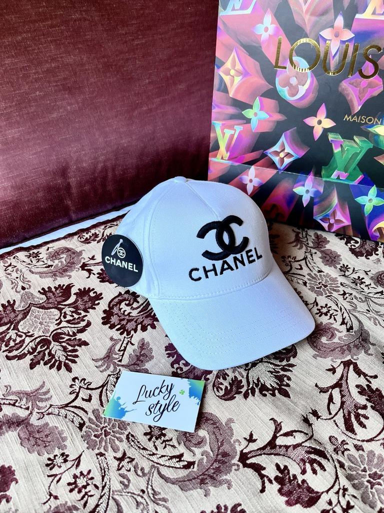 Кепка белая Chanel 6551235125