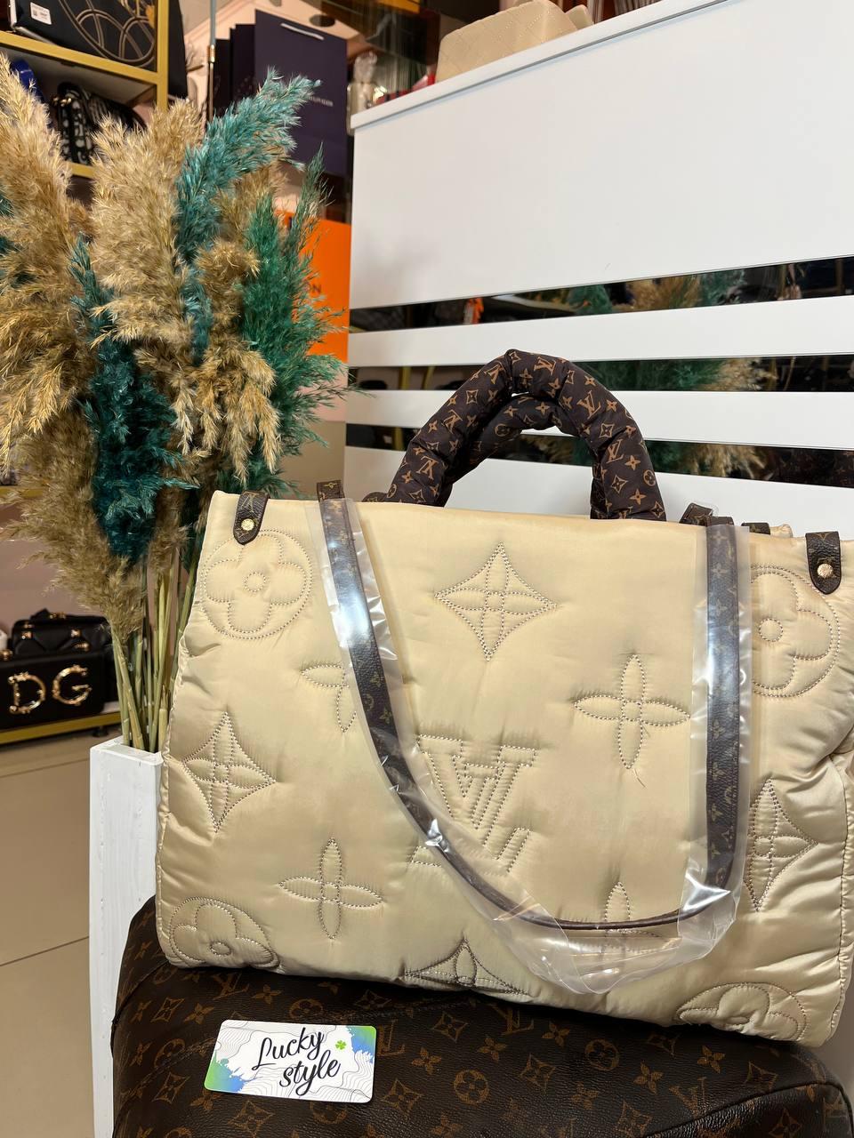 Louis vuitton clear plastic tote bag online