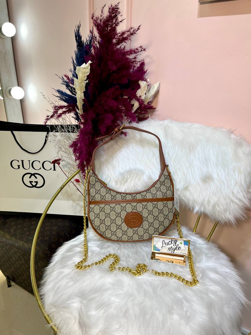 МИНИ-СУМКА В ФОРМЕ ПОЛУМЕСЯЦА  GG 1464445