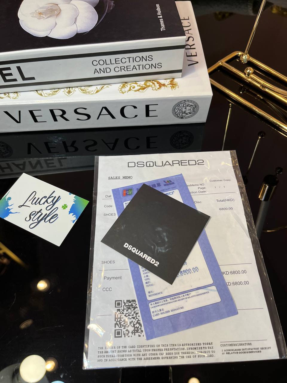 Документы Dsquared2 1204410811