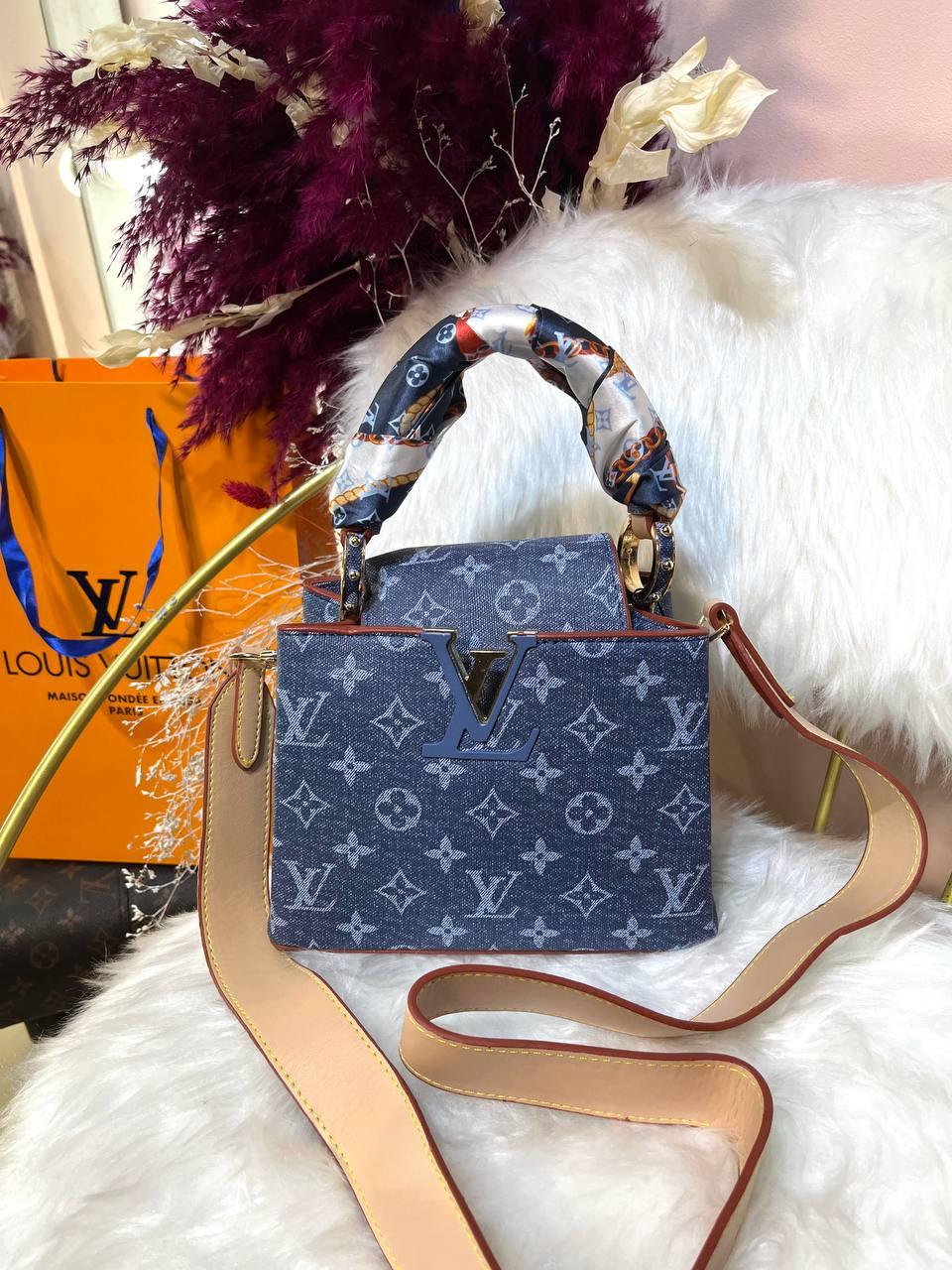 LOUIS VUITTON ダイアリーカバー　ミニ LOUIS VUITTON(ルイヴィトン)アジェンダ・ミニ 手帳カバーM99193が買取