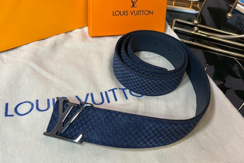 Ремень Louis Vuitton синий с чёрной пряжкой натуральная кожа 95995