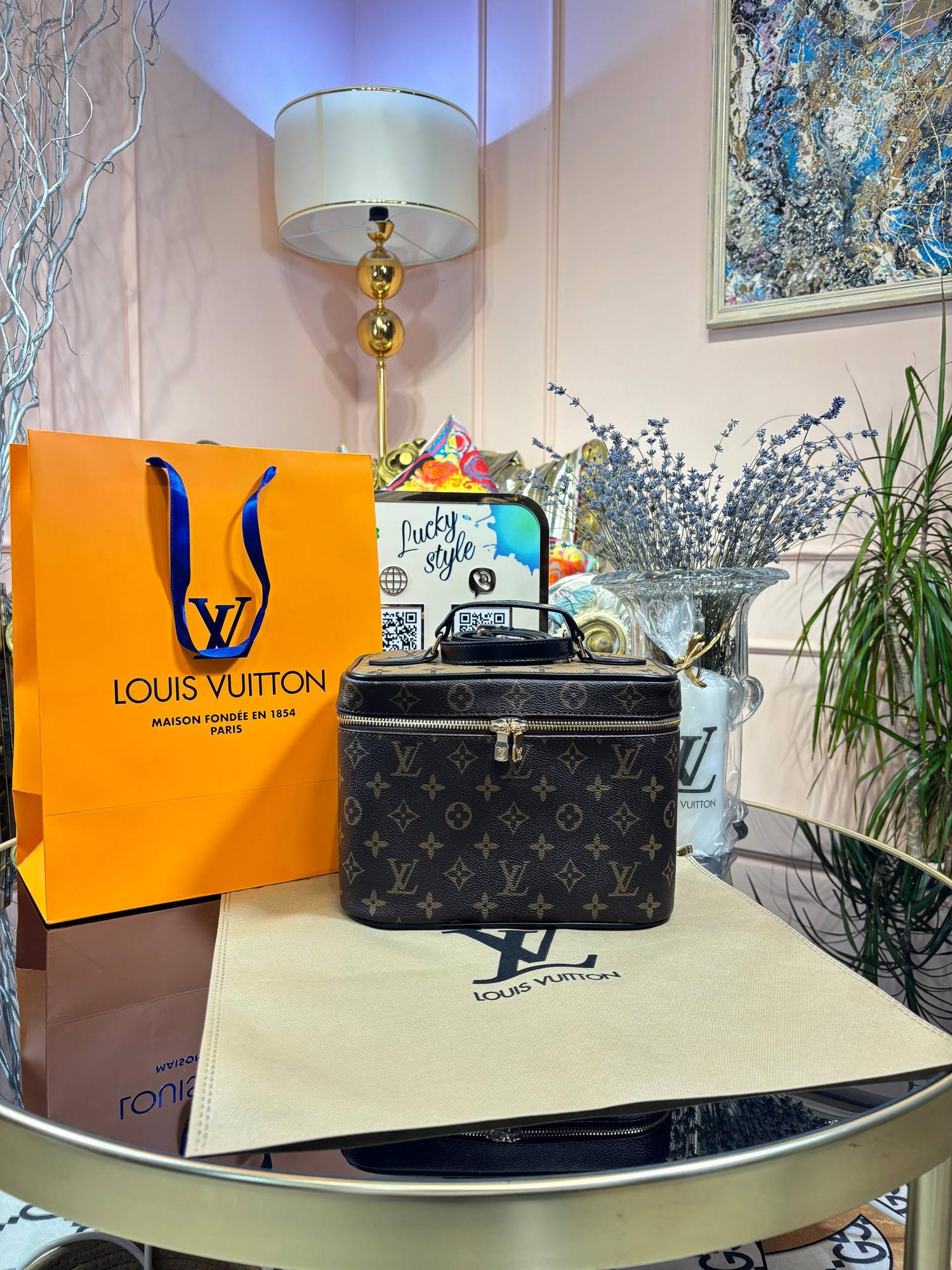 Косметичка Louis Vuitton большая коричневый монограм 95422