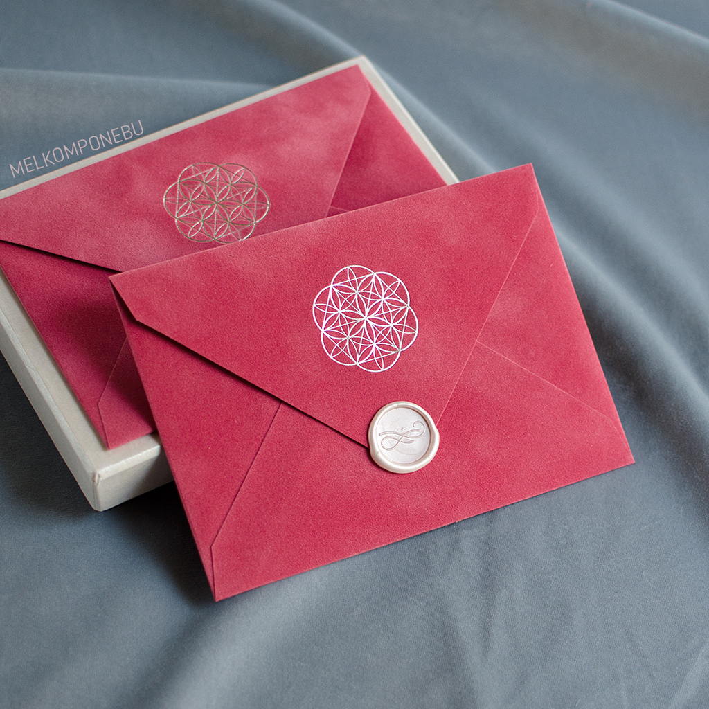 В НАЯВНОСТІ > Конверт бархатний с пір'ям. Оливковий IN STOCK купити в ...