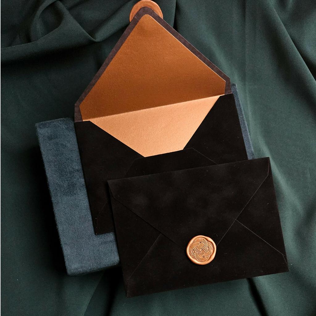 Конверт бархатний  ЧОРНИЙ