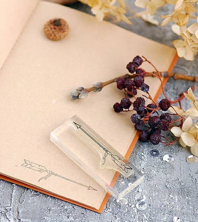 {RE093} Stamp Set "Arrows"