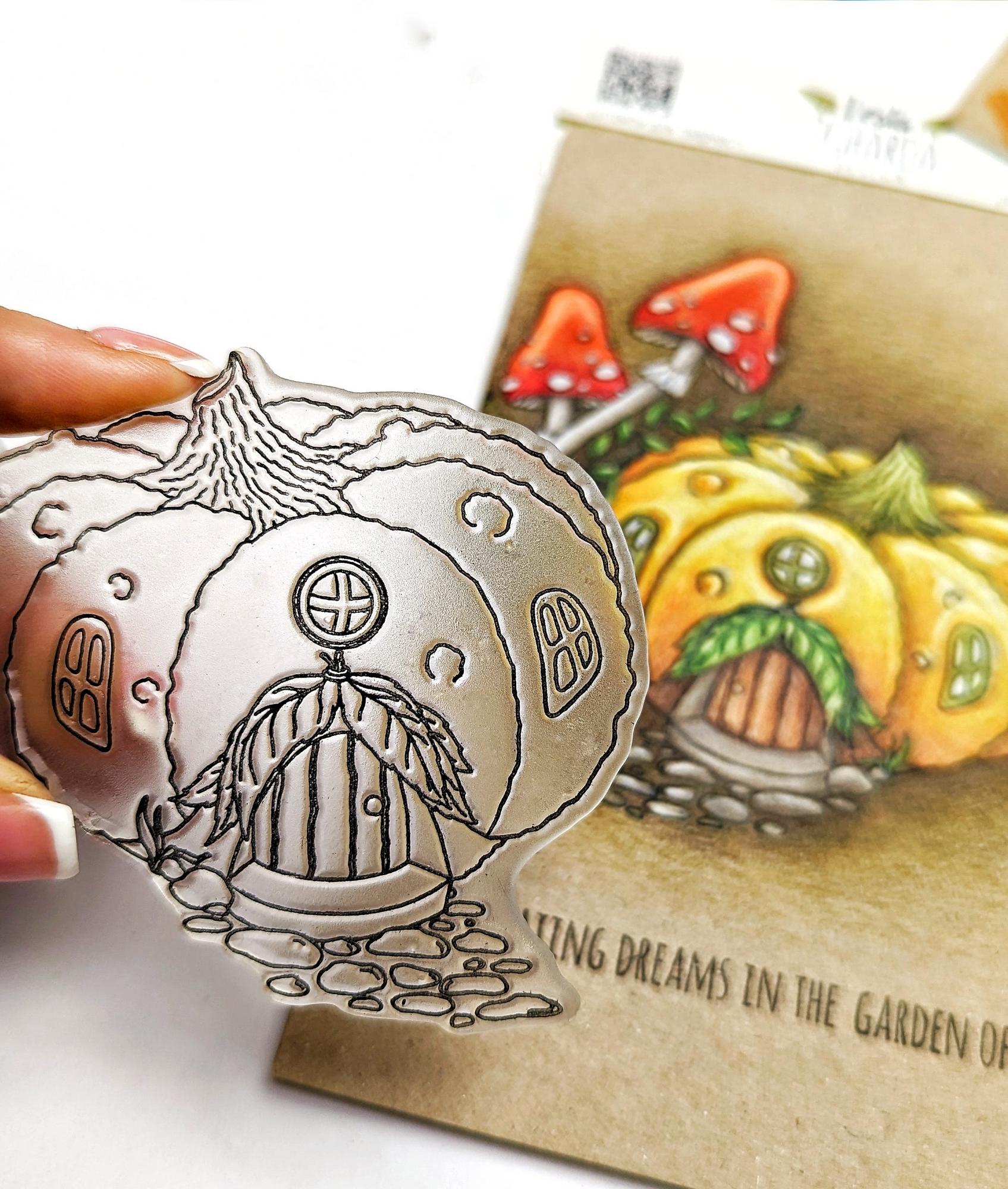 {FL367} Stamp Set " Pumpkin House and Mushrooms"