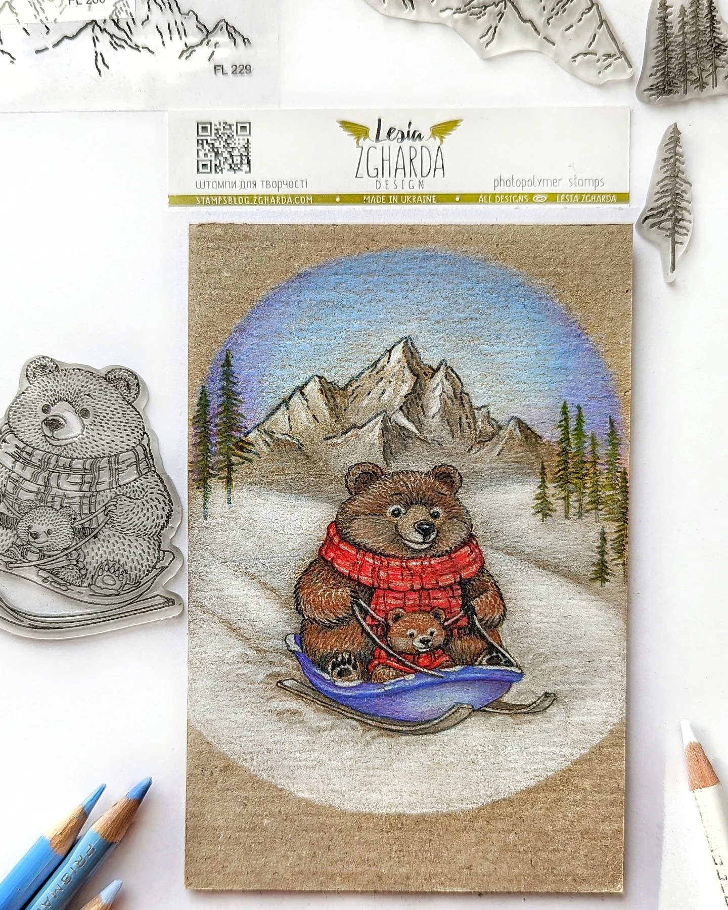 {FA242} Stamp "Sledding Adventures with Daddy Bear and Cub"