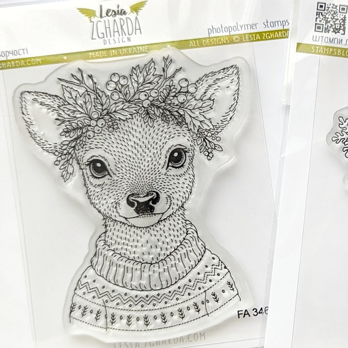 {FA346} Stamp "Cozy Deer Girl with a Winter Wreath“