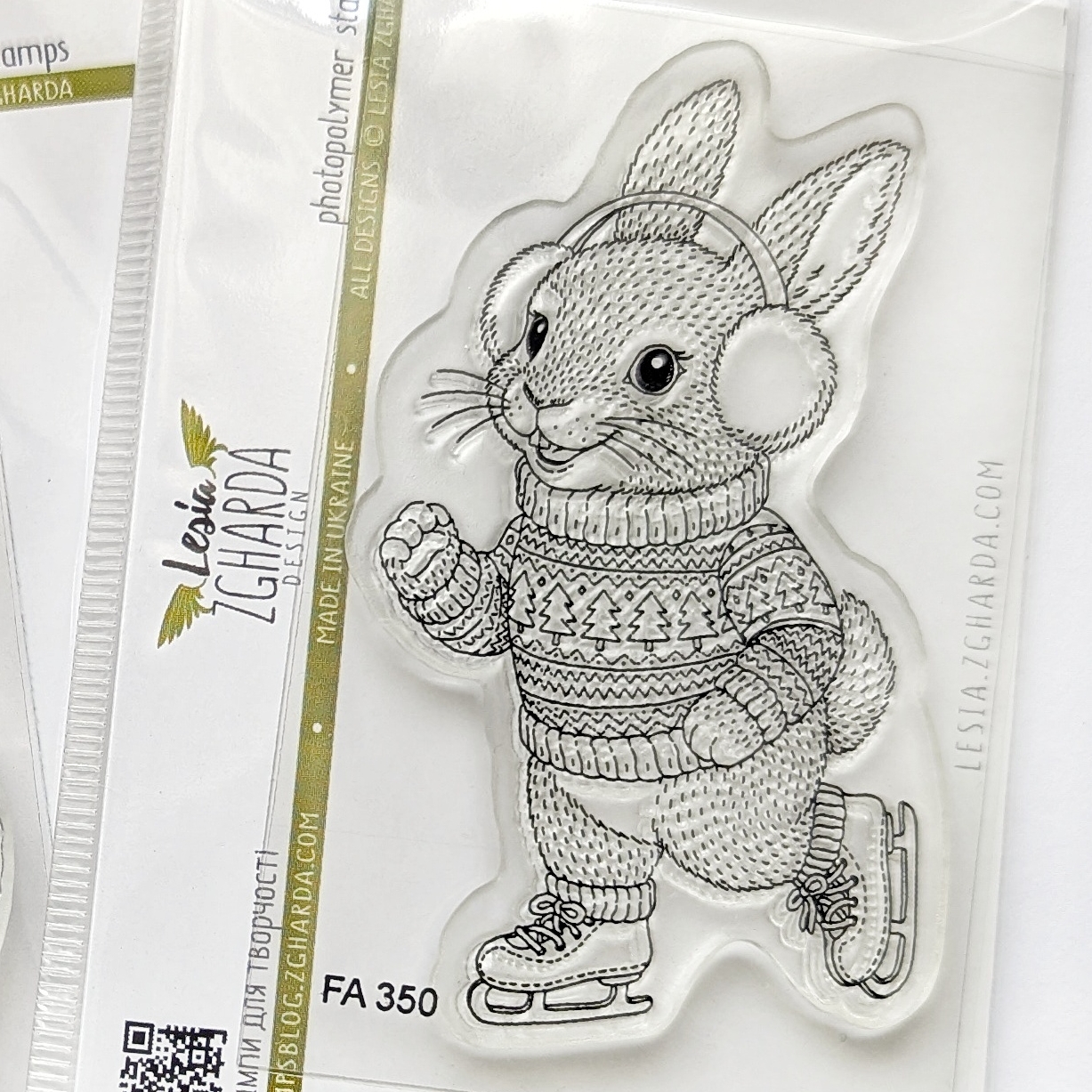 {FA350} Stamp "Cozy Skating Bunny!"