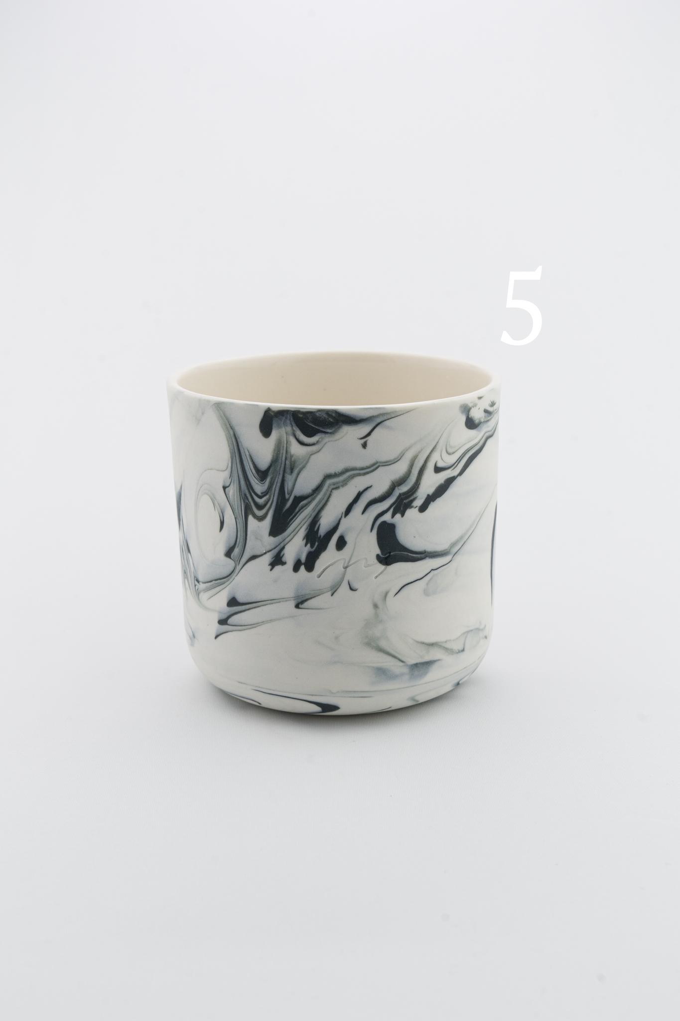 Marbling cup Black