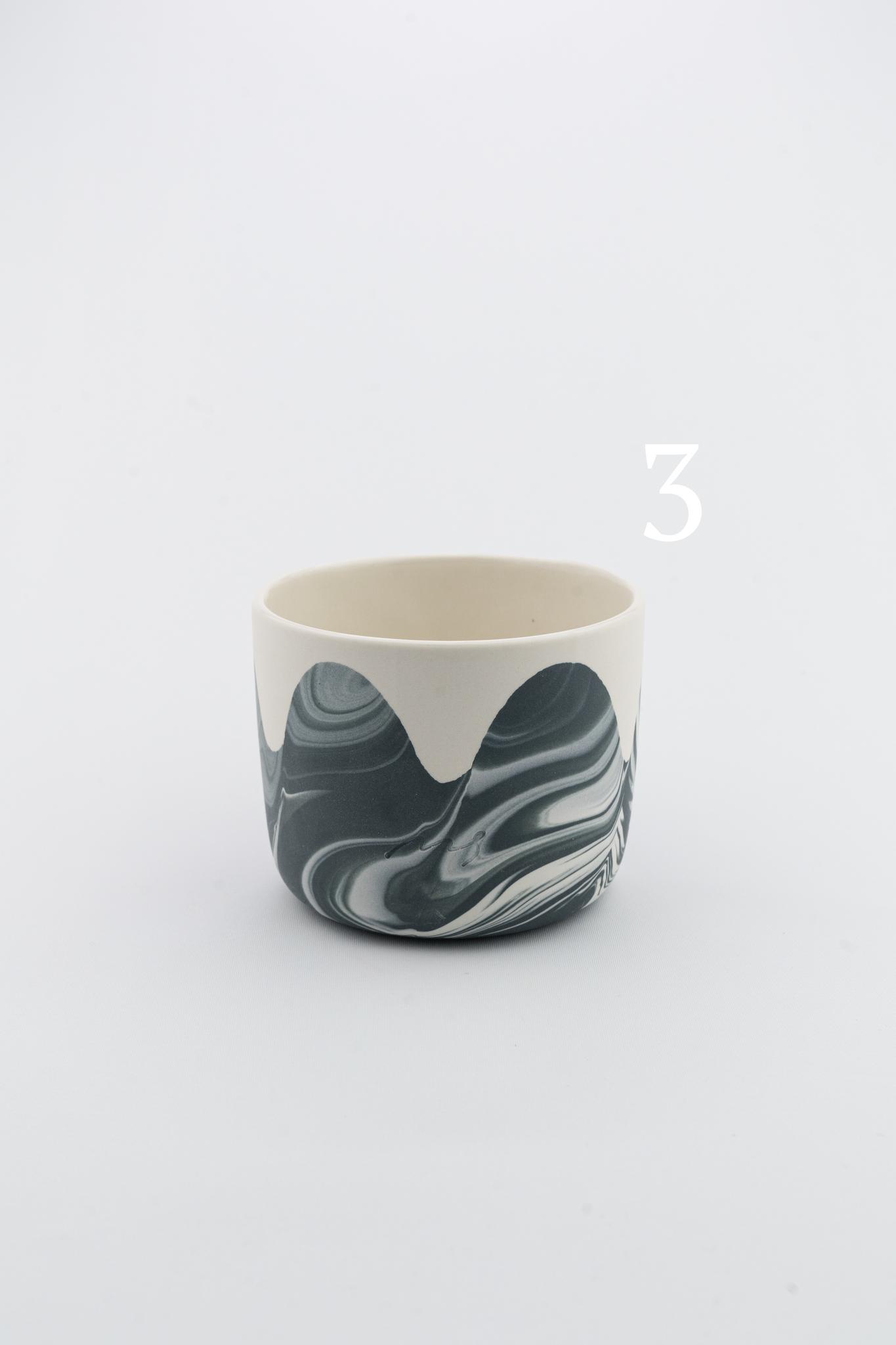 Marbling cup Black