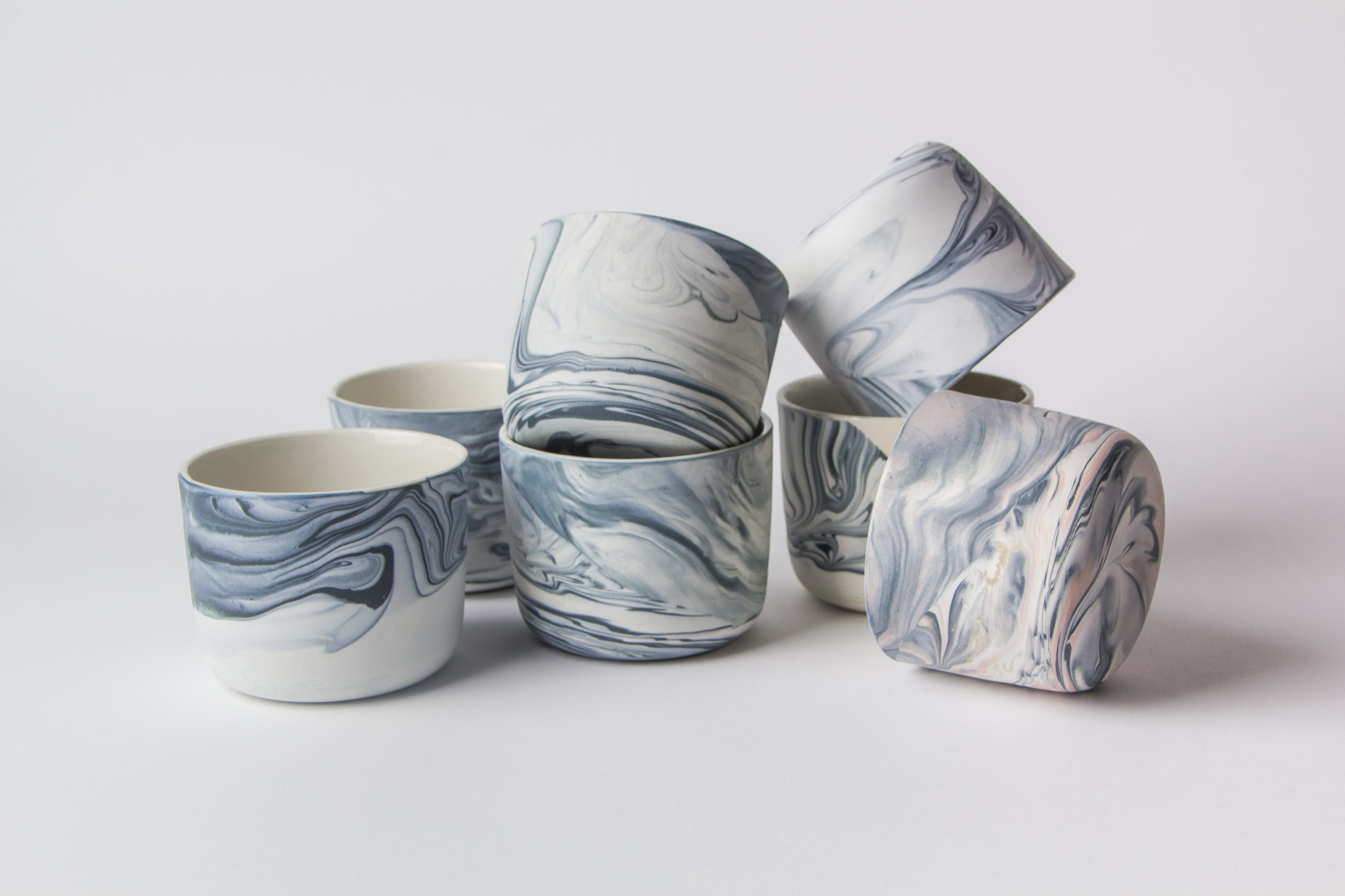 Marbling cup Black