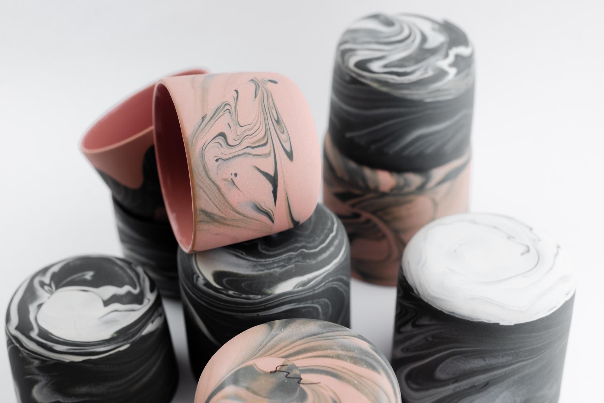 Monochrome collection cups