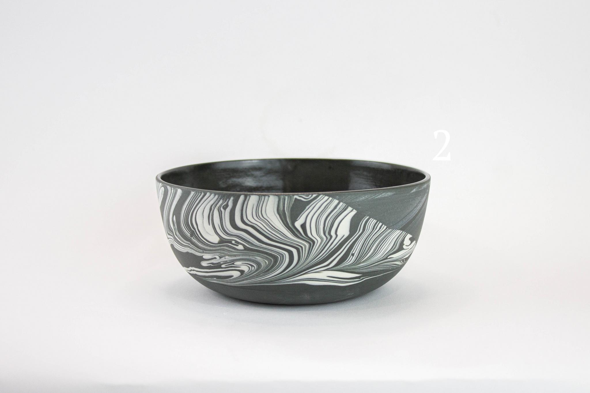 Monochrome collection Bowls